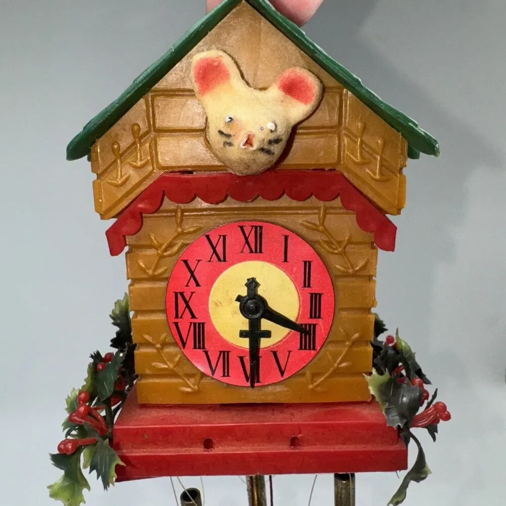 Vintage Christmas Cuckoo Clock Mouse‎ WINDCHIME Plastic KITSCHY MadeIn Hong Kong